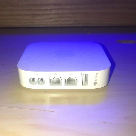 Apple Express - Picture 2 of 3